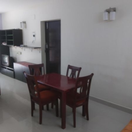 Royale Seaward Service Apartments Ченнаї Екстер'єр фото
